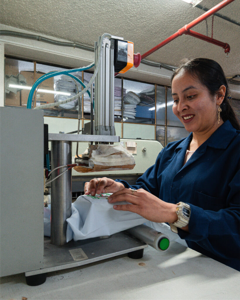 Bordado de uniformes escolares